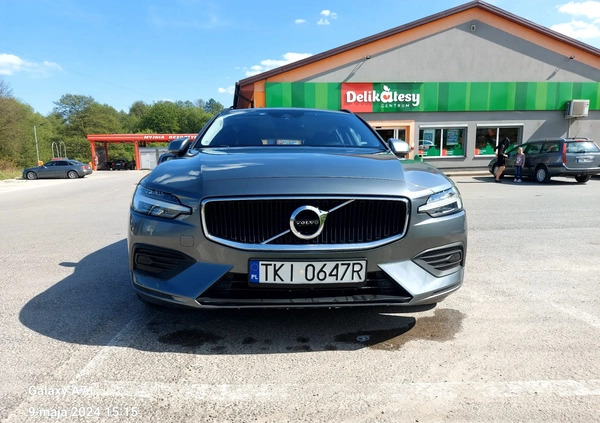 Volvo V60 cena 58000 przebieg: 213000, rok produkcji 2019 z Gryfino małe 232